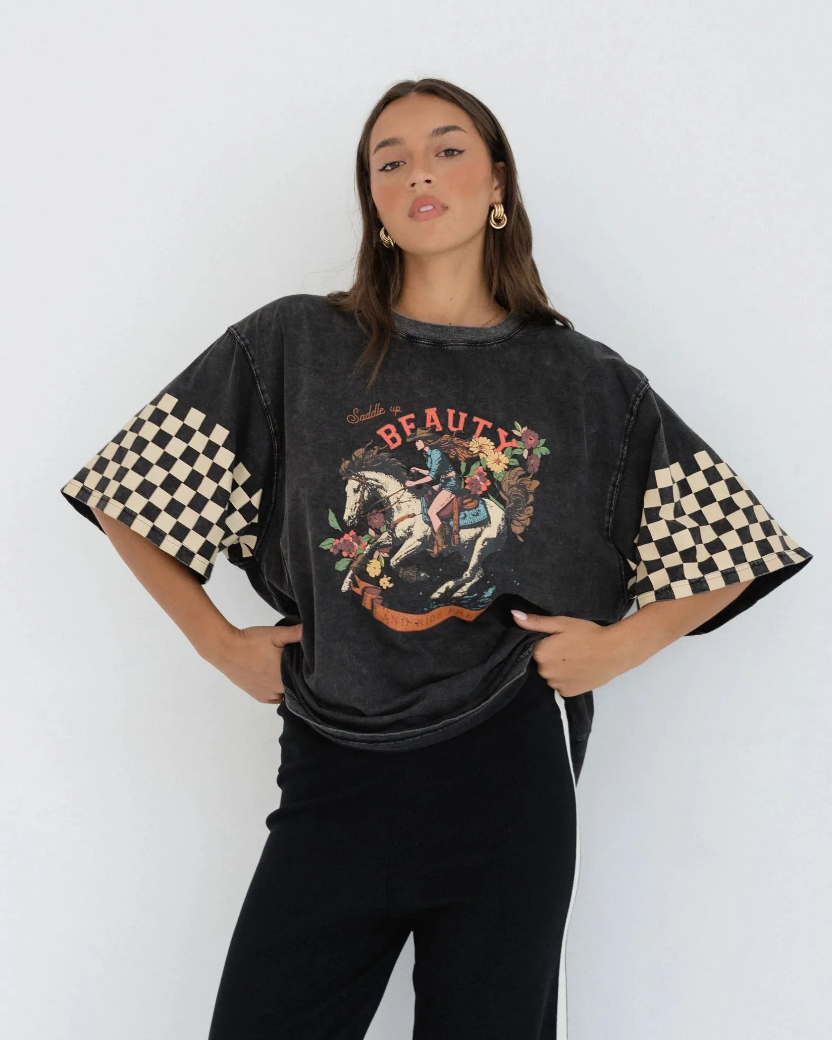 Beauty Tee - Charcoal
