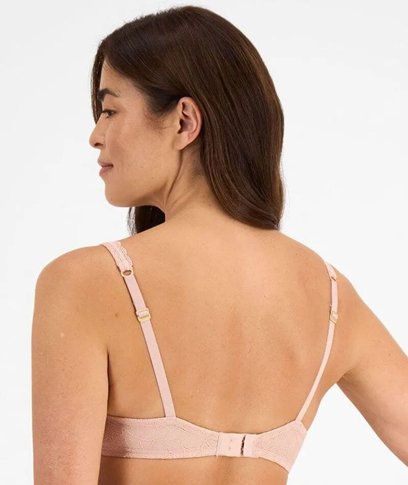 Berlei Barely There Lace Bra - Nude Lace