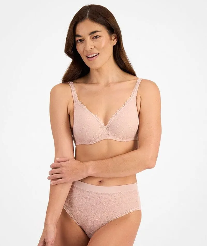 Berlei Barely There Lace Bra - Nude Lace