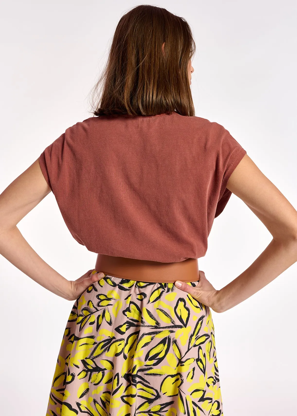 Brown cap-sleeve organic cotton t-shirt