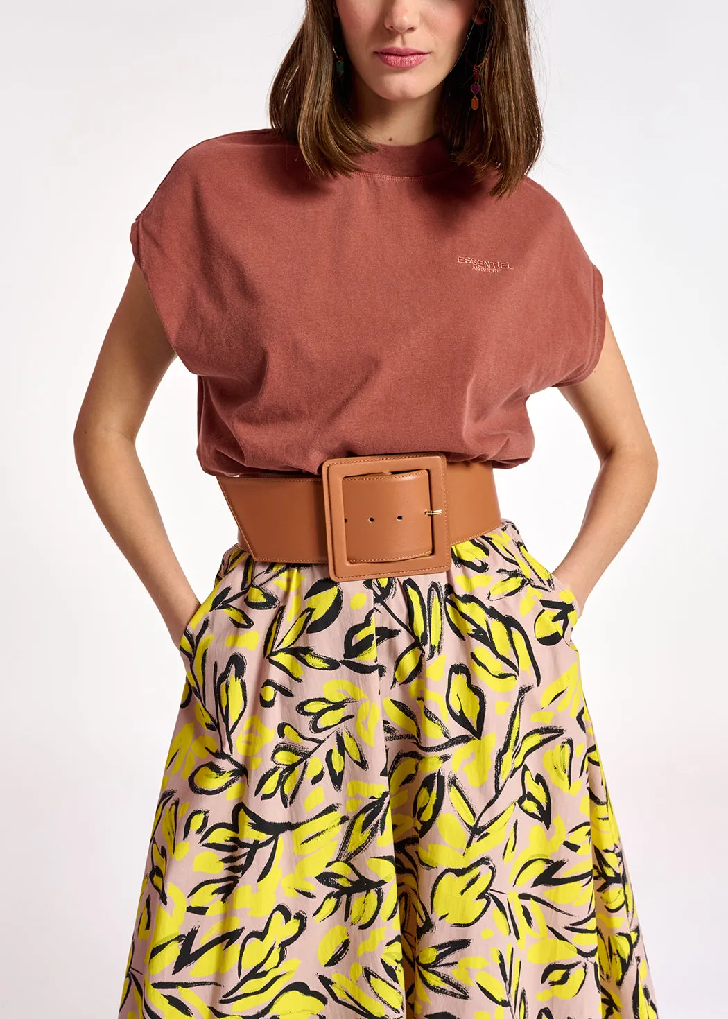 Brown cap-sleeve organic cotton t-shirt