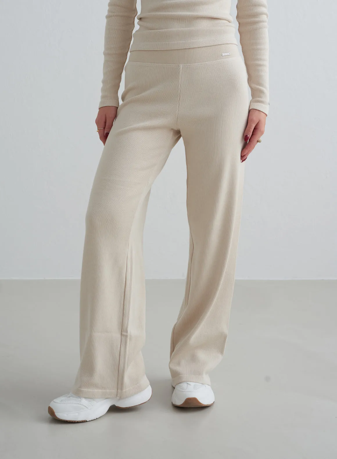 Café Au Lait Ribbed Wool Wide Pants