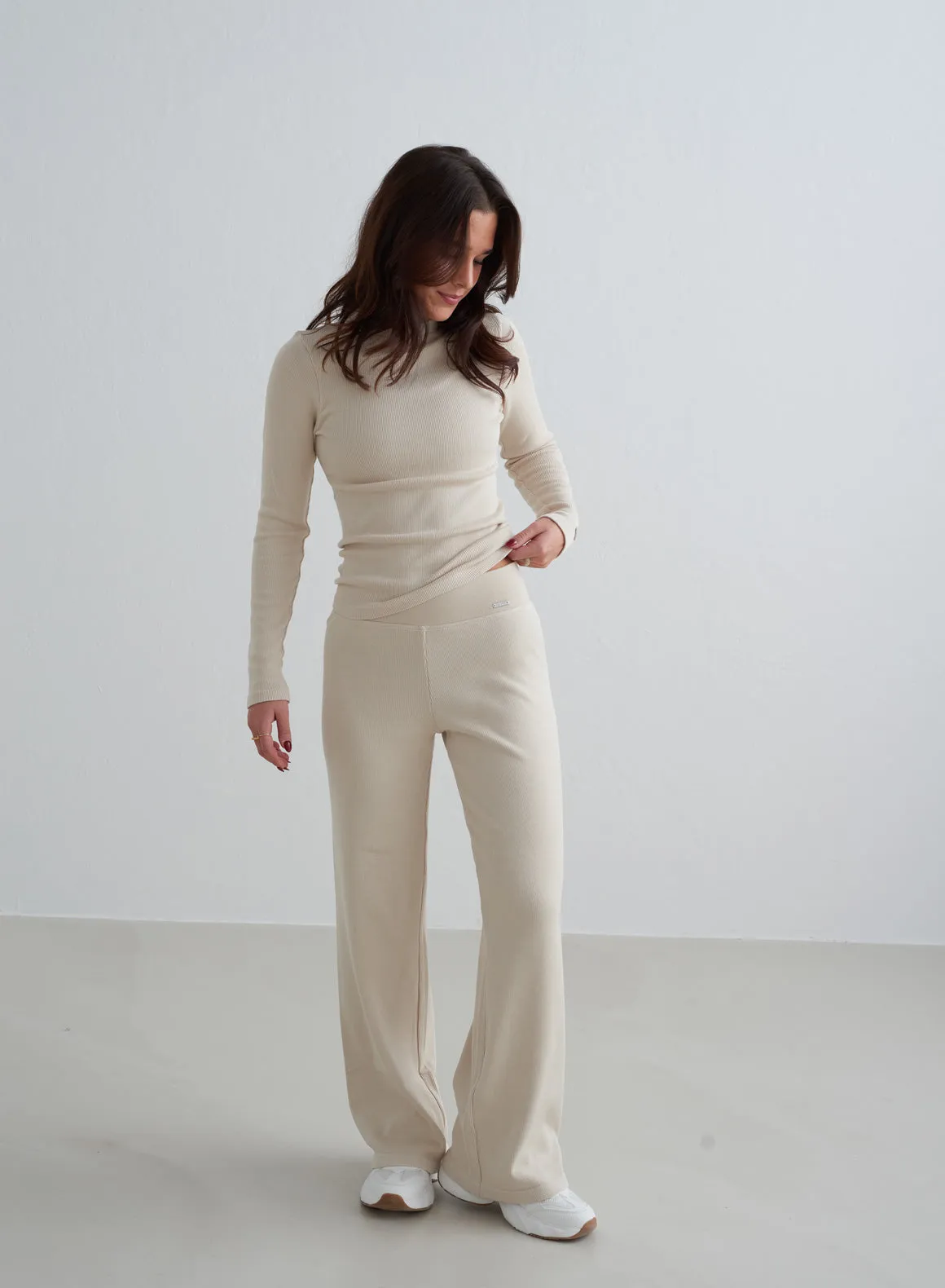 Café Au Lait Ribbed Wool Wide Pants