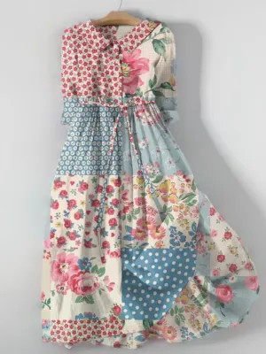 Carmen - Loose floral dress in bohemian style.