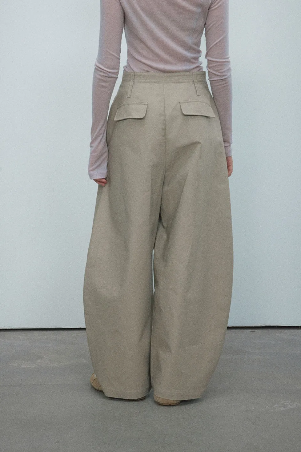 Cotton banana-shape wide-leg pants