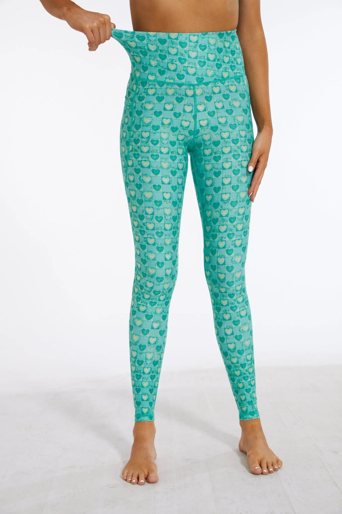 Emerald Crush - High-Waist Heart Print Leggings