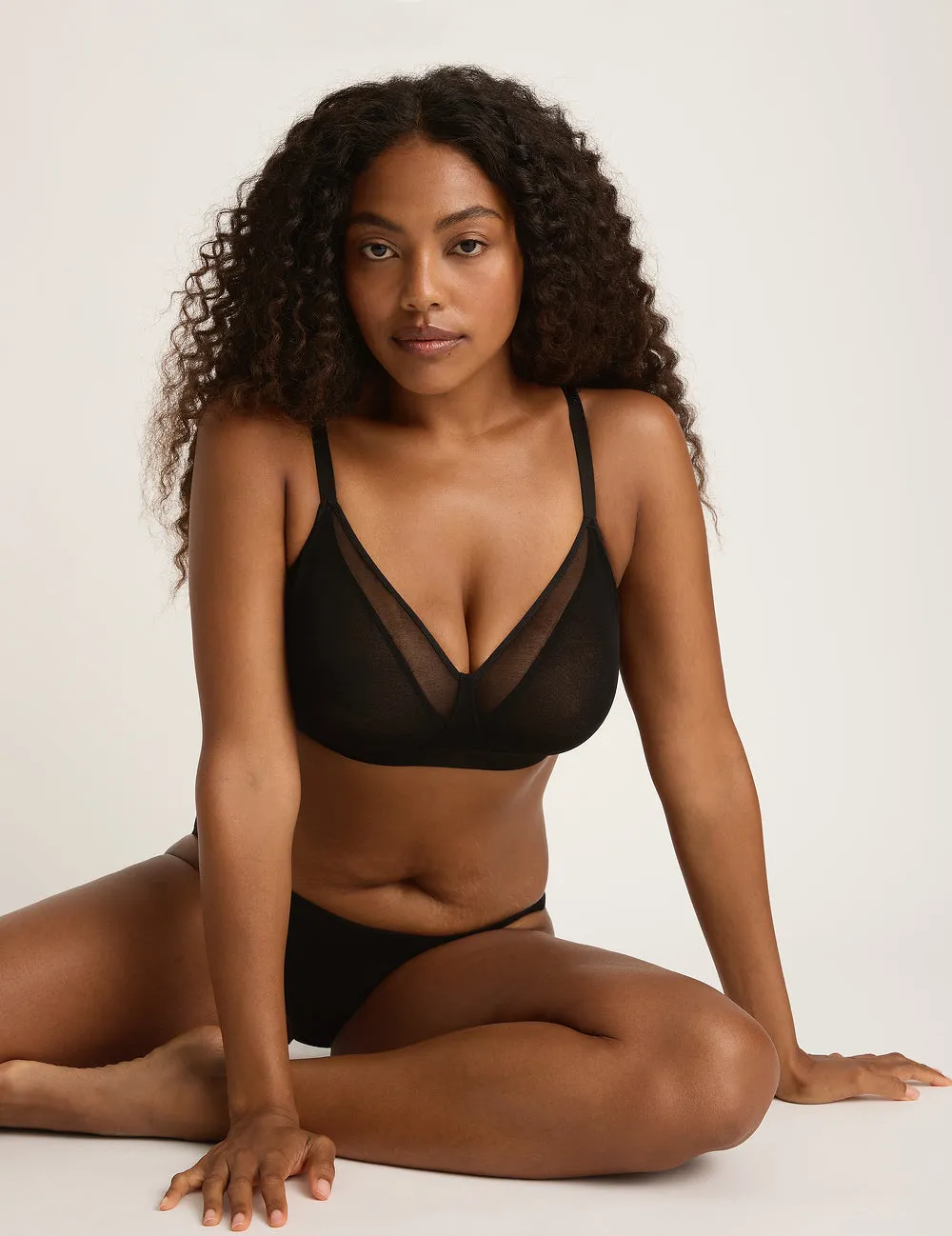 FreeMesh Full Bust Wireless Bra - Black
