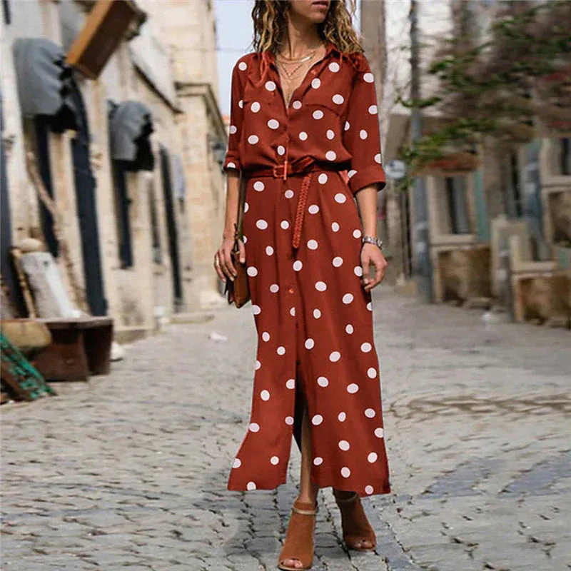 Freja - Fashion dress with polka dots