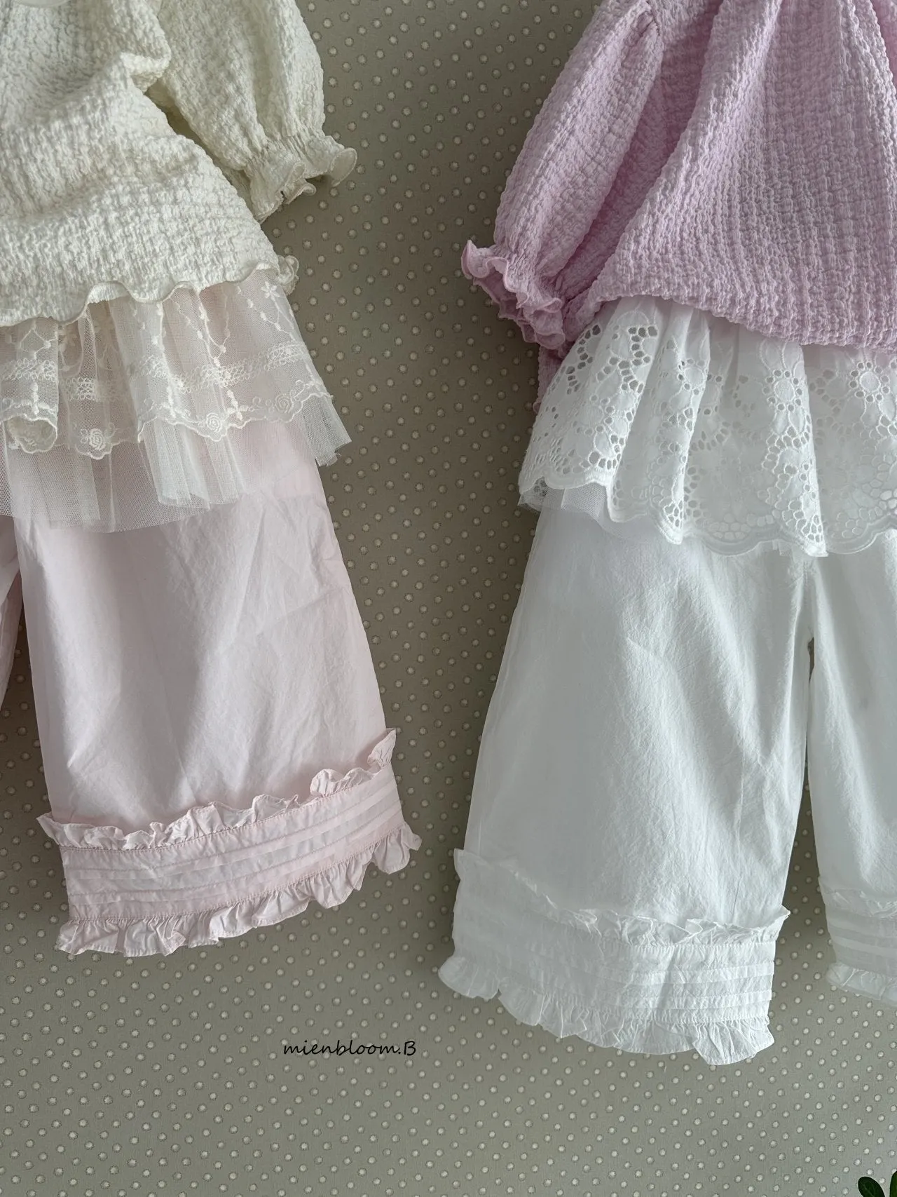 Frill wide pants