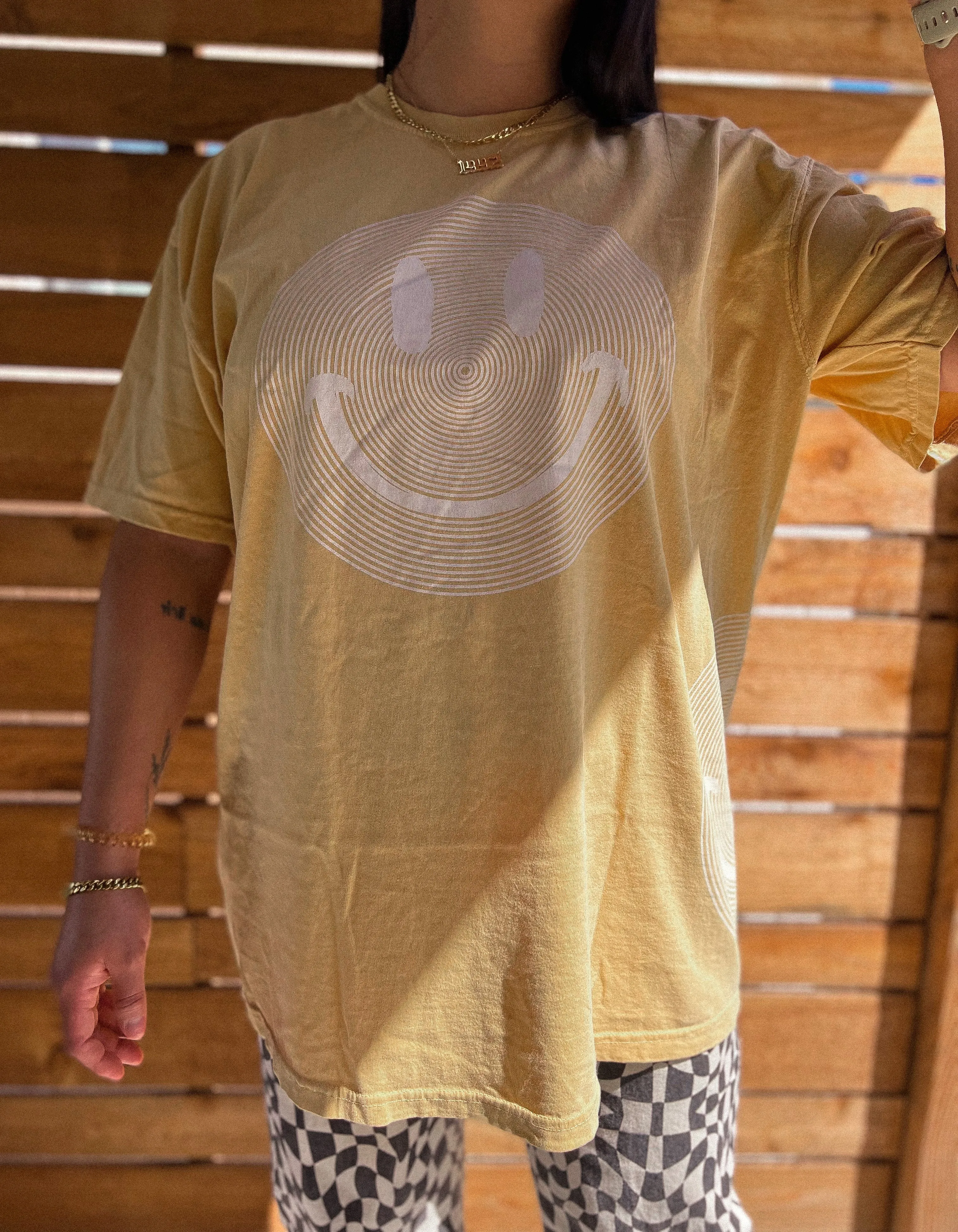 happy energy oversized graphic tee
