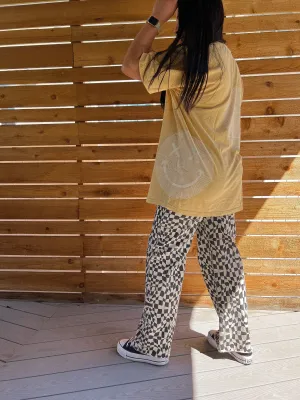 happy energy oversized graphic tee
