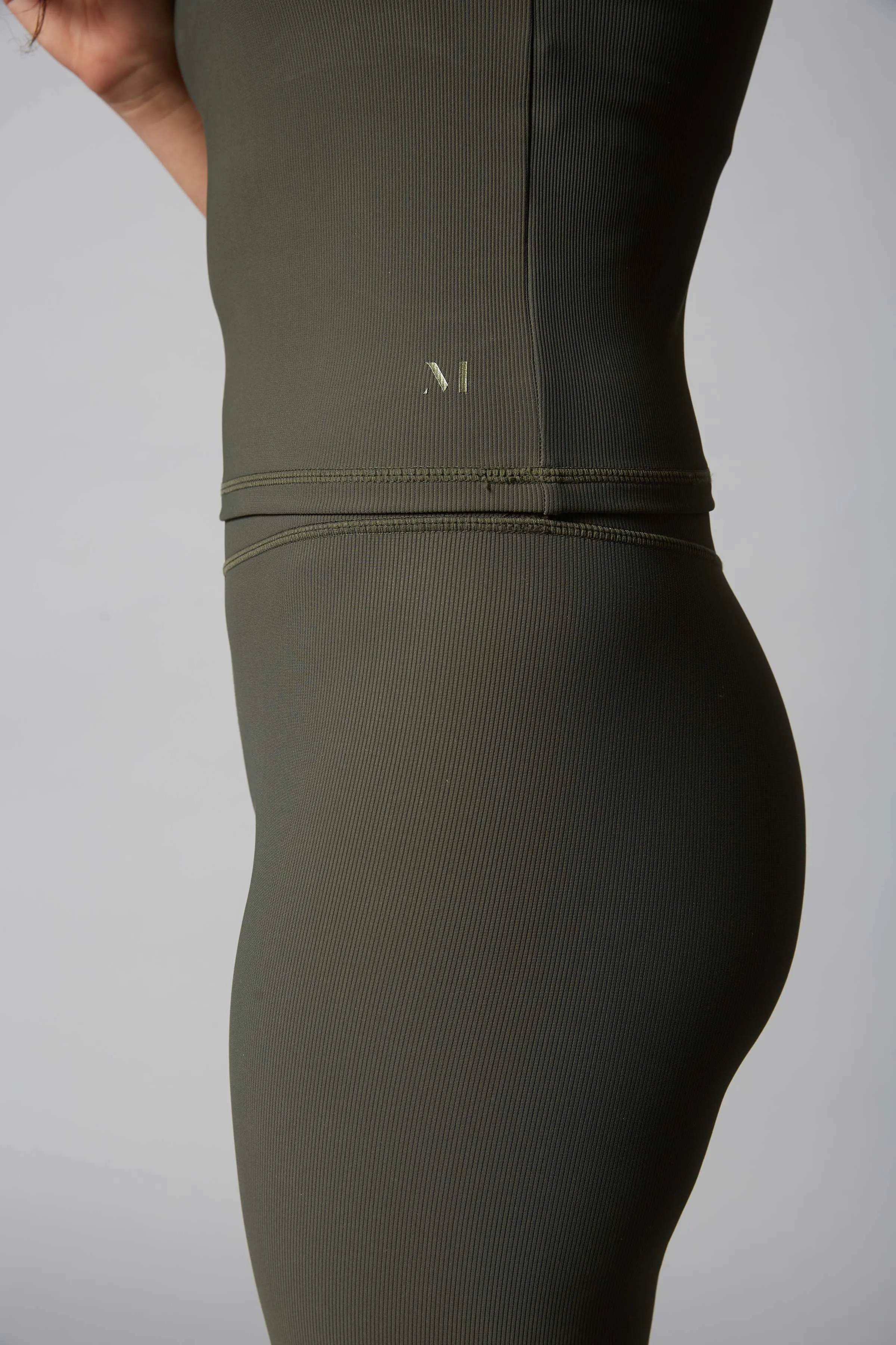 High Waist Flo Rib Legging - Olive