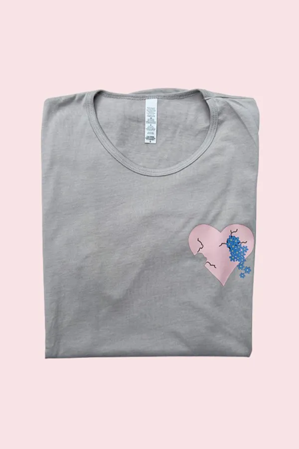 Hopeful Heart Pocket Tee - Grey