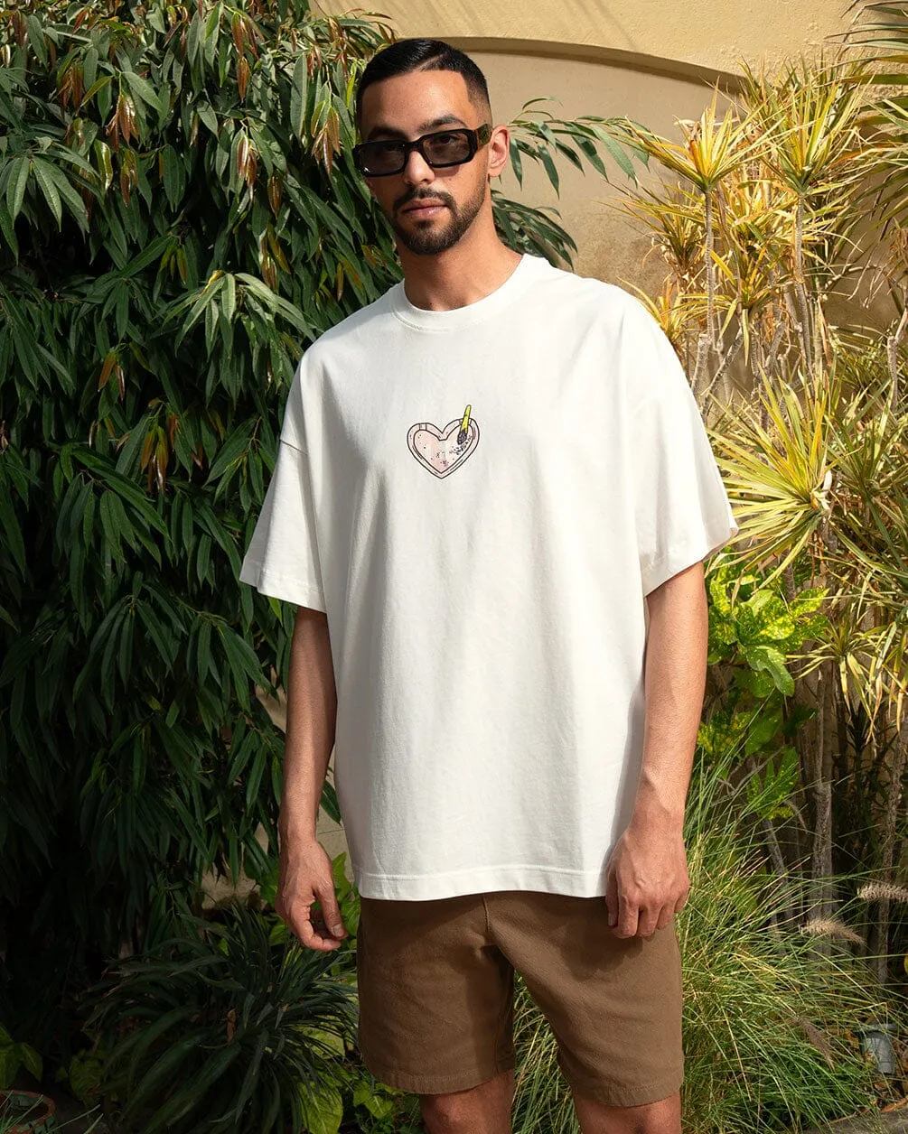 Hugs Over Drugs Printed Oversized Tee
