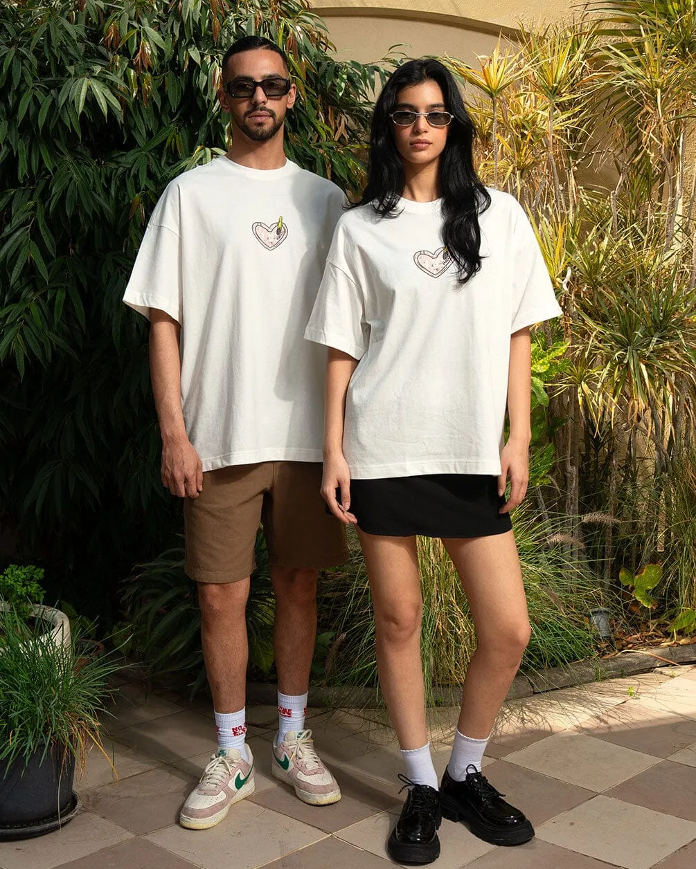 Hugs Over Drugs Printed Oversized Tee