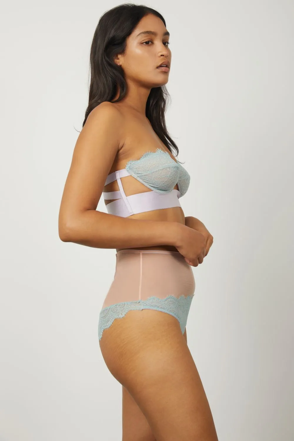 IRIS STRAPLESS BRA