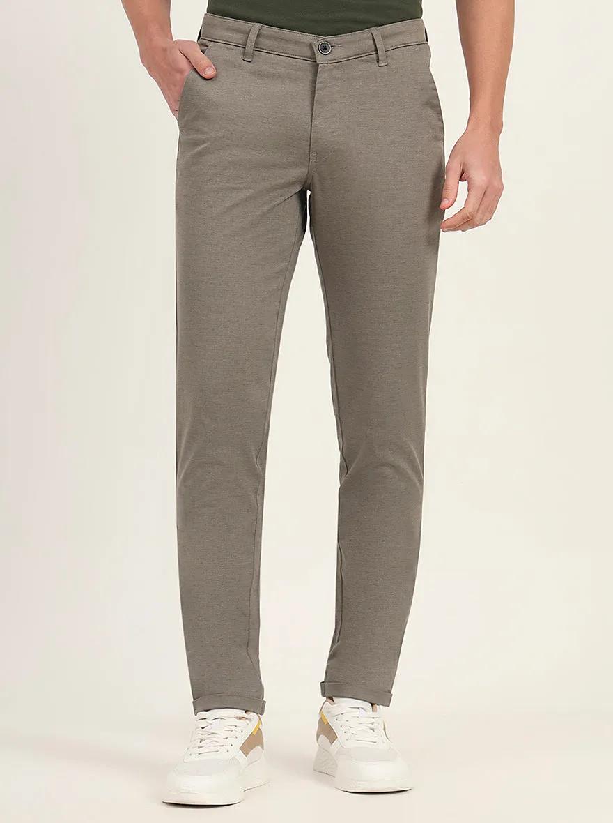 Light Pista Solid Slim Fit Casual Trouser | Greenfibre