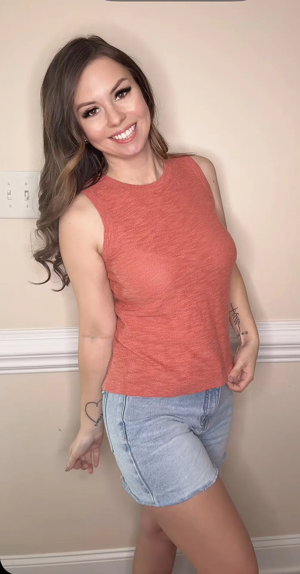 Lightweight Sweater Tank (2-Colors)