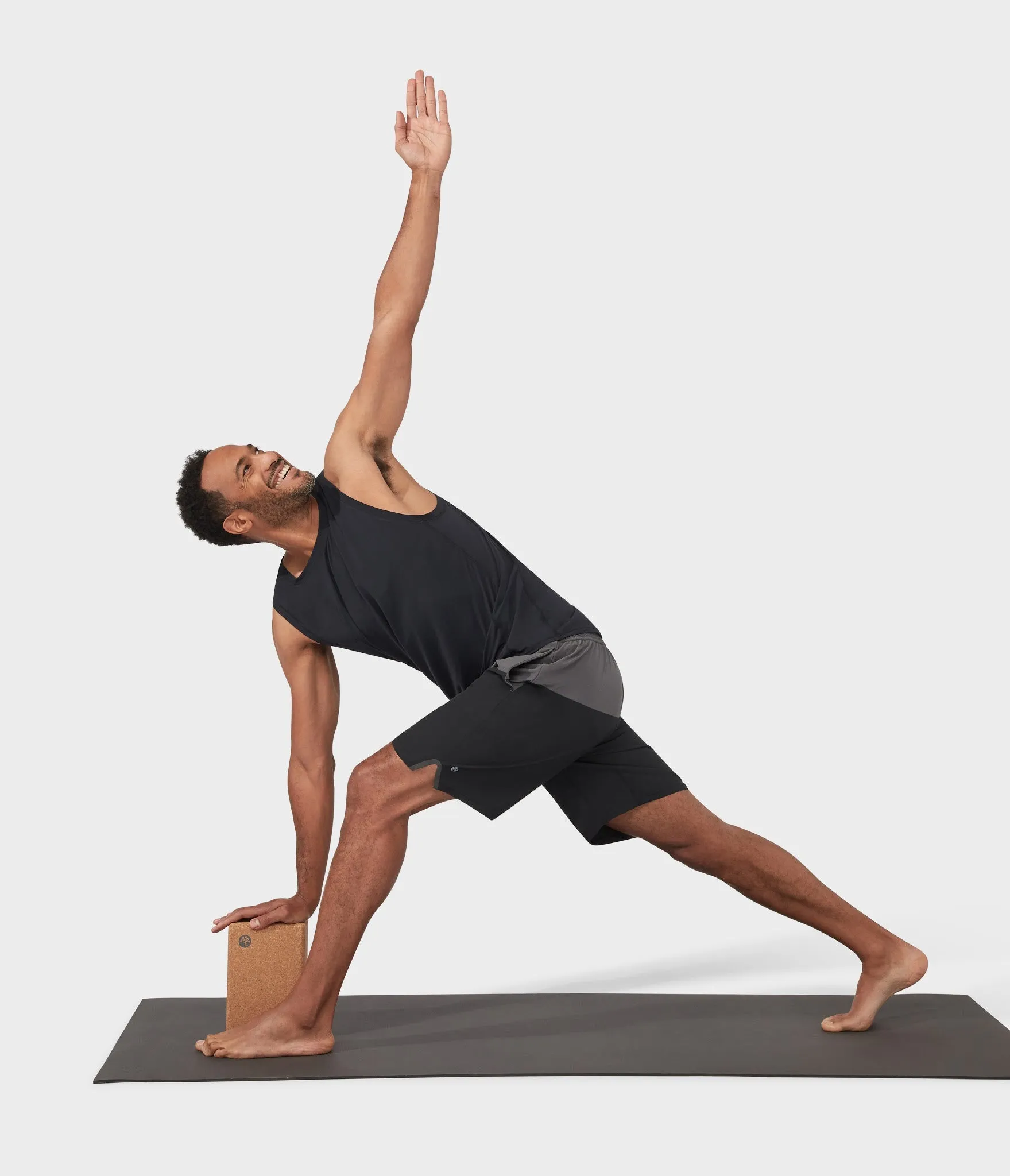 Manduka Apparel - Men's Pro Top - Tech Slim Fit Tank - Black