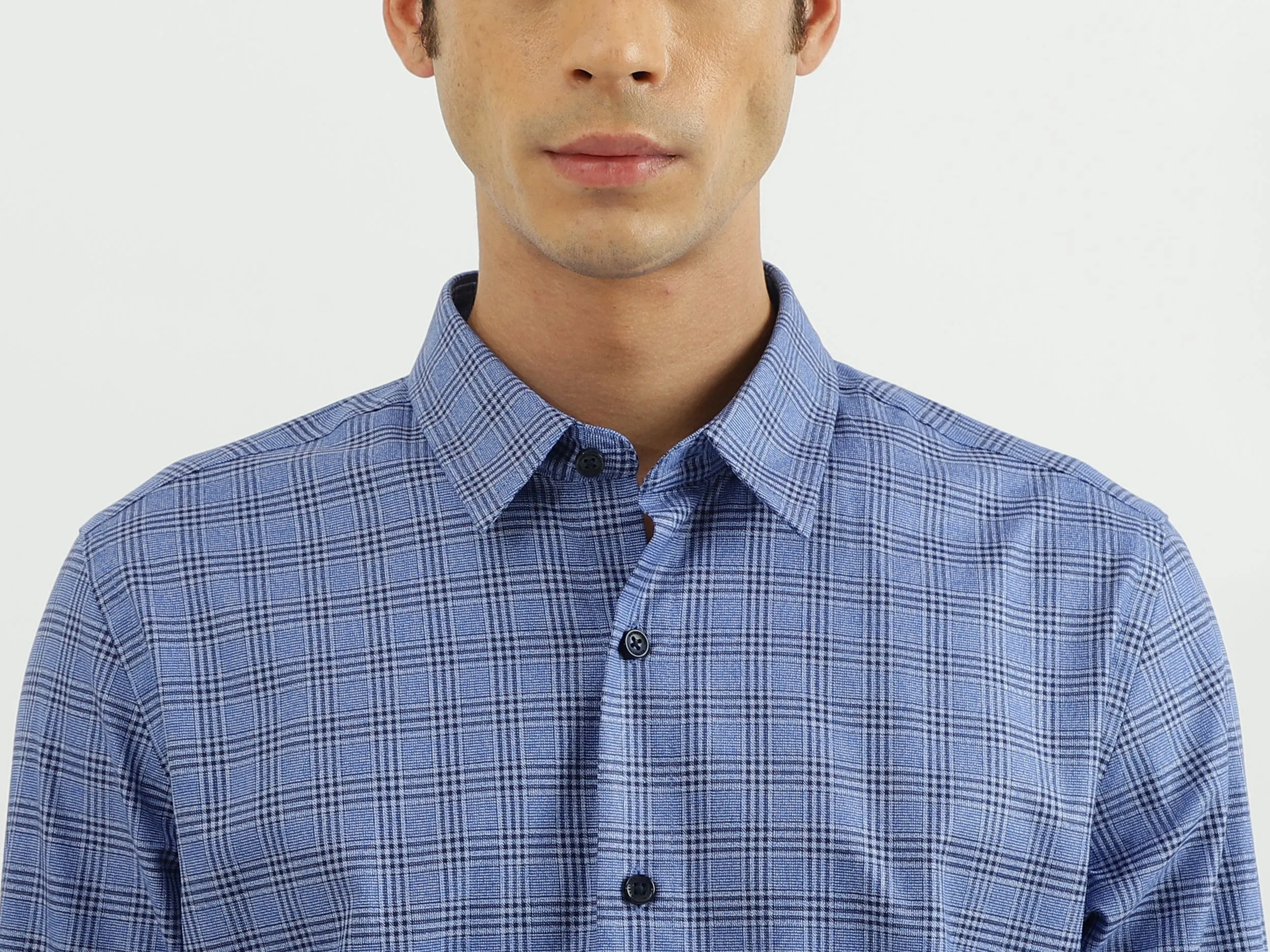 Men Check Spread Collar Shirt