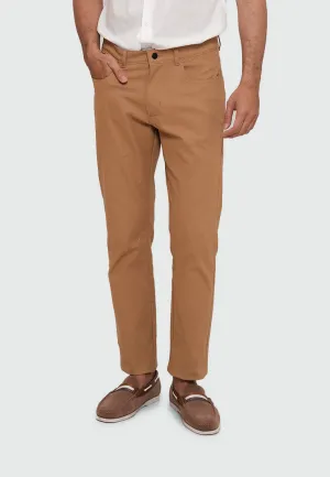 MOC Celana Panjang Chinos Pria Slim Fit HOVE-CAMEL