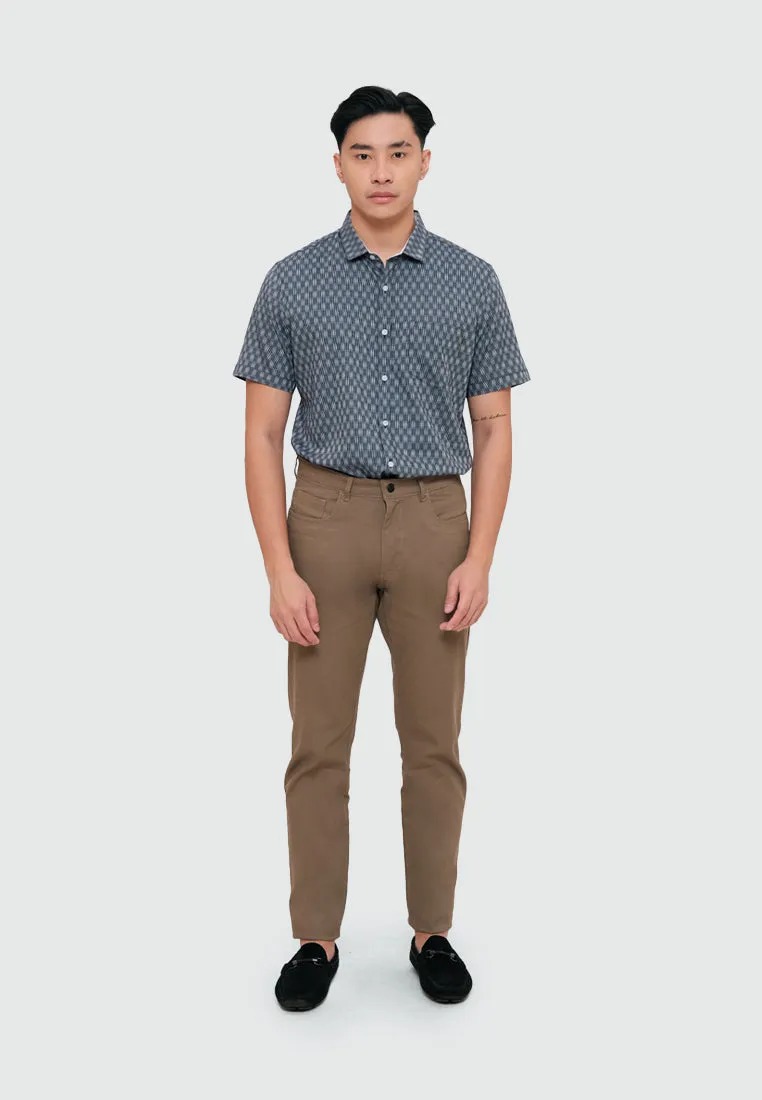 MOC Celana Panjang Chinos Pria Slim Fit HOVE-DARK BROWN
