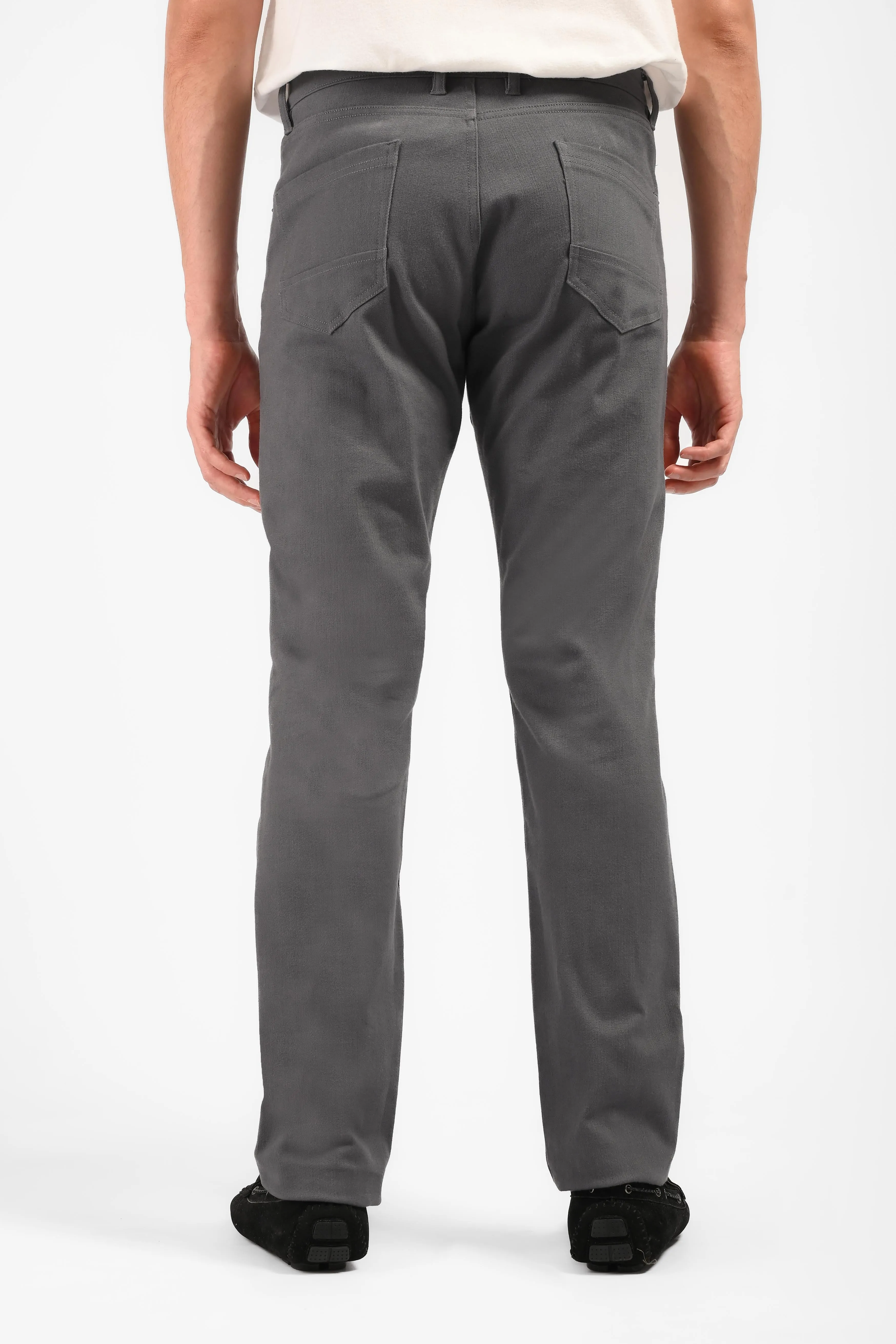 MOC Celana Panjang Chinos Pria Slim Fit VERBY-DARK GREY
