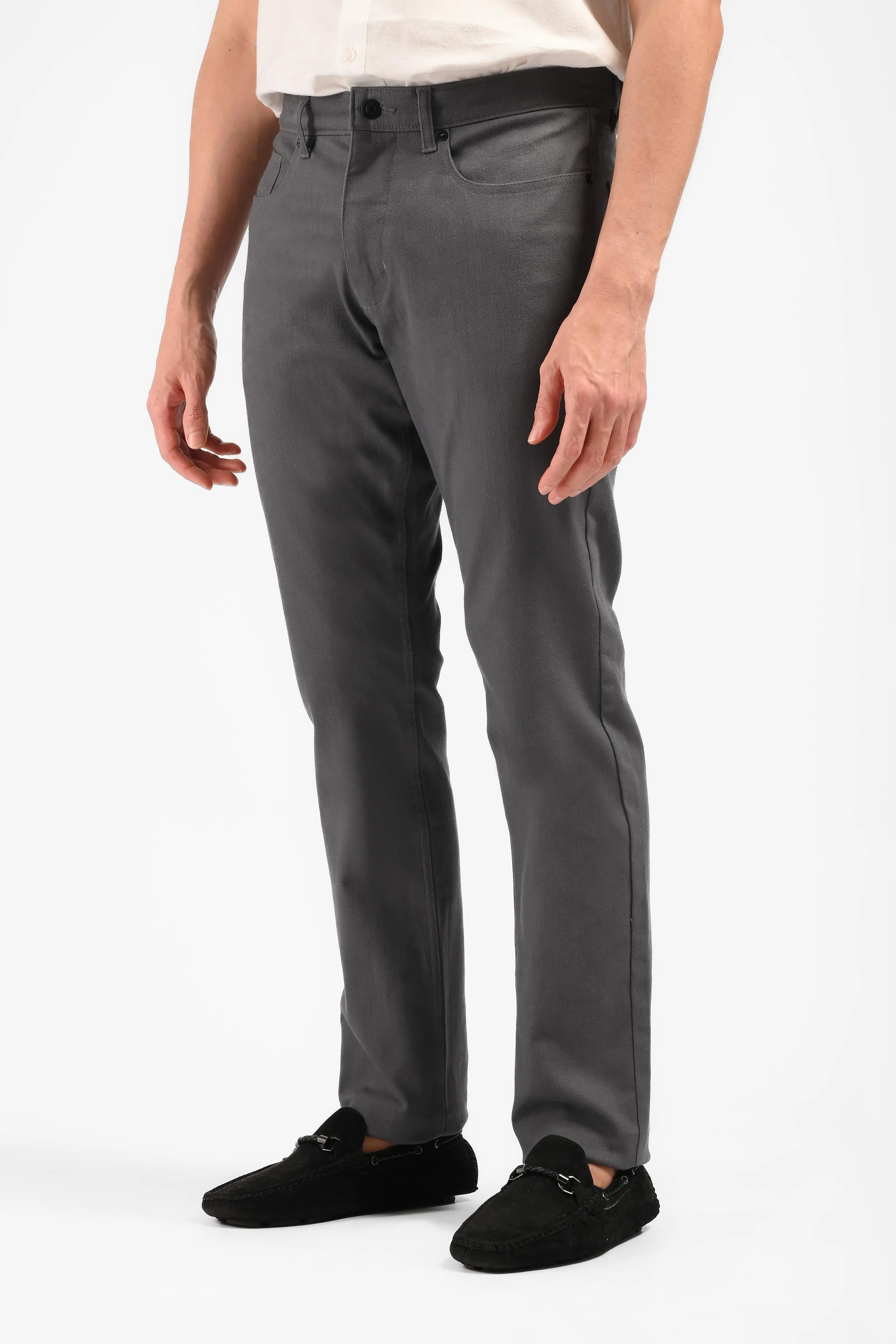 MOC Celana Panjang Chinos Pria Slim Fit VERBY-DARK GREY