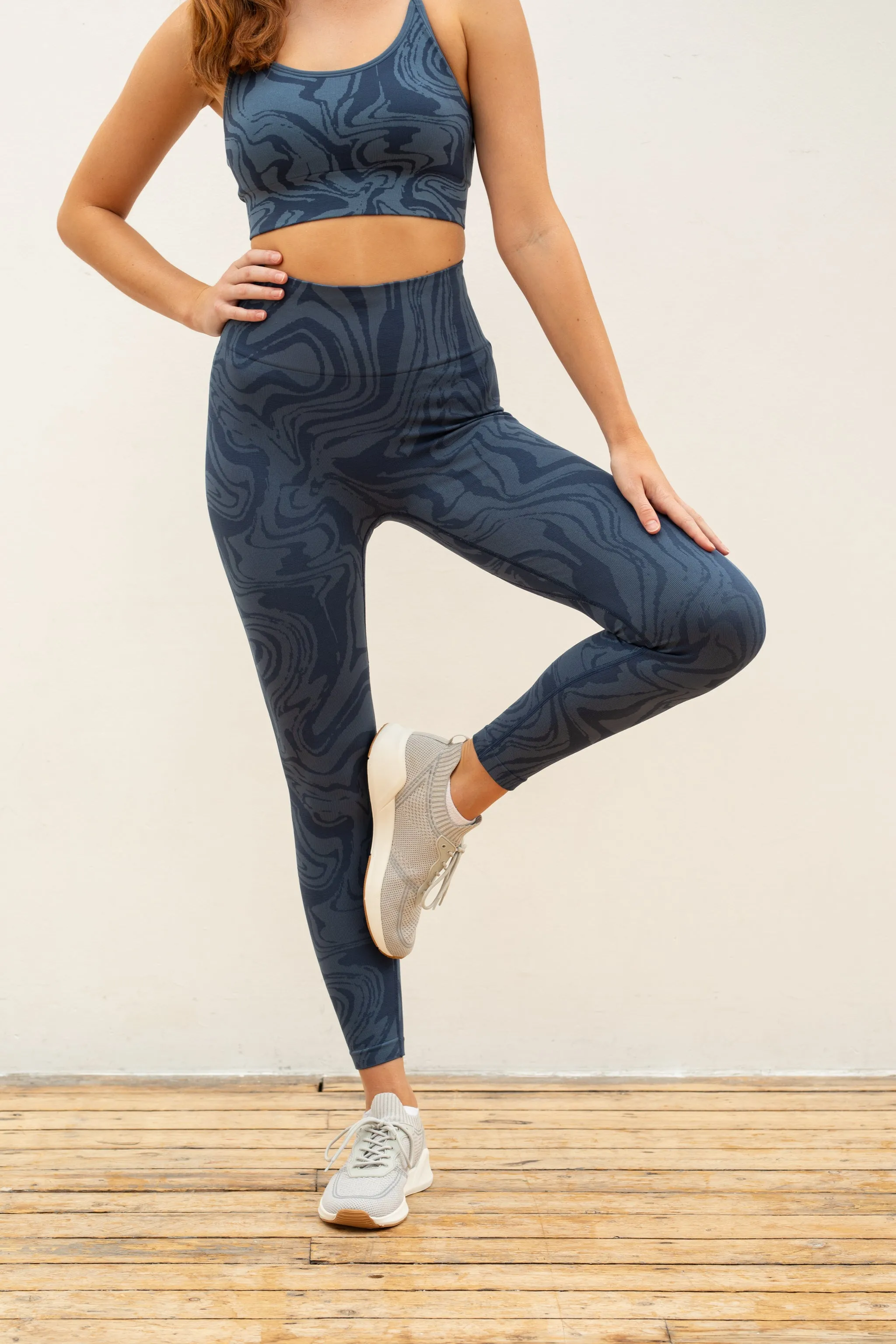 OCEAN SWIRL LEGGINGS