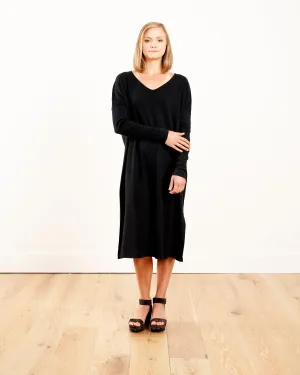 oversized v-neck dress - black