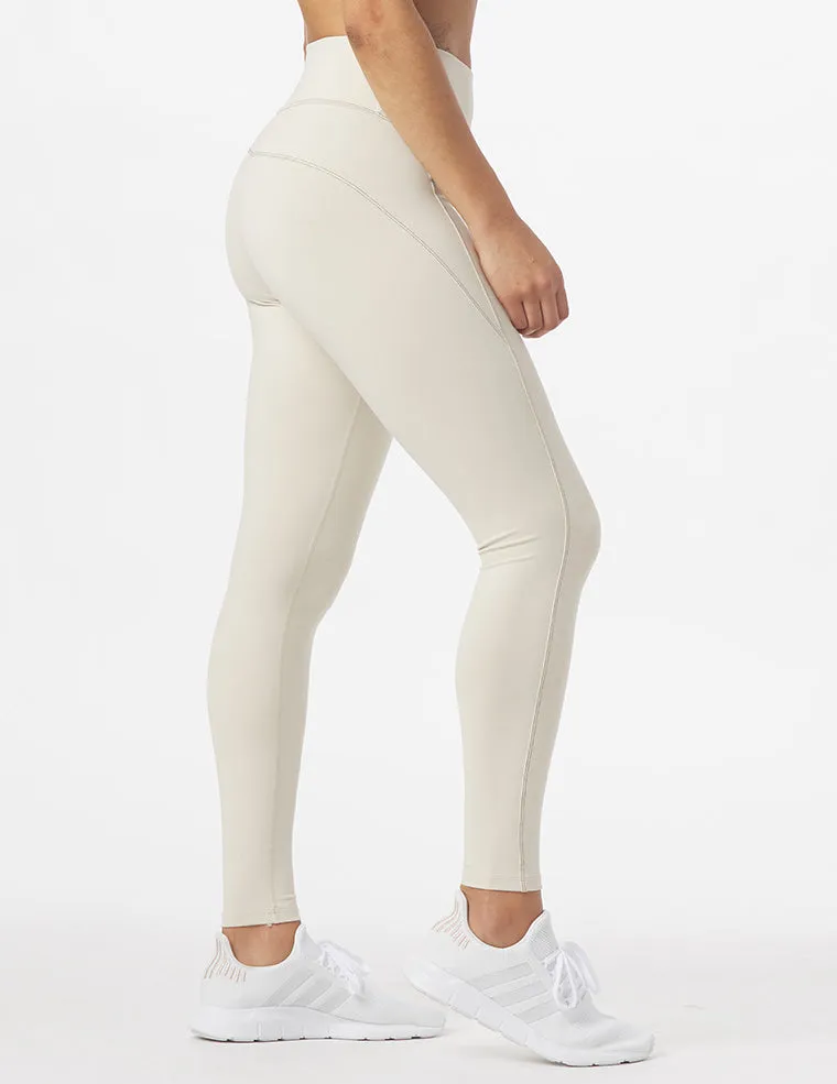 Racetrack Legging: Oatmilk