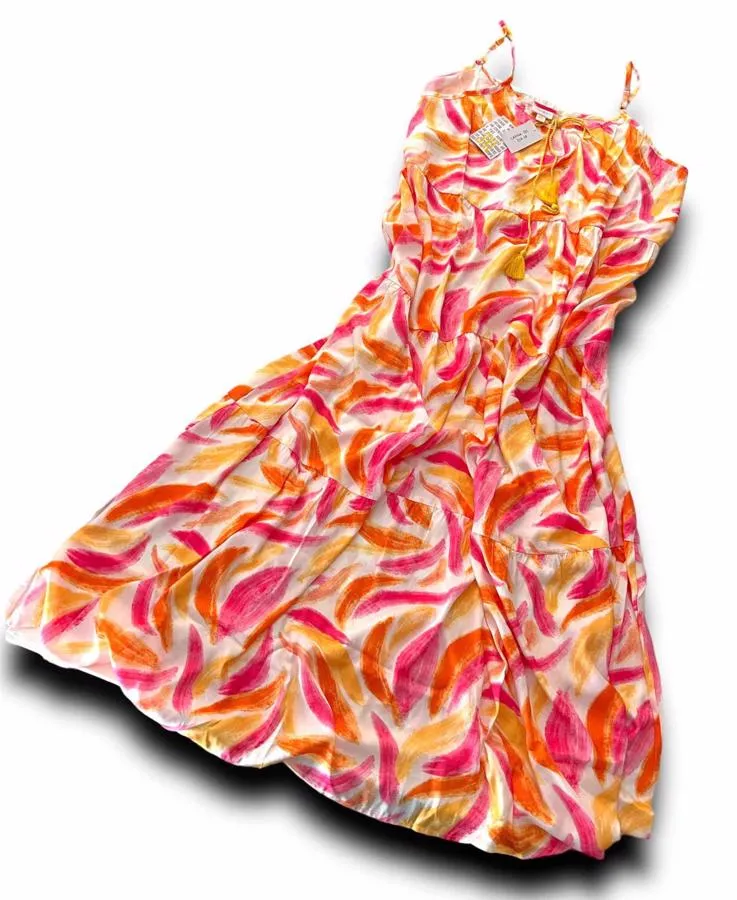 Resort Carina - White Pink Orange Asbtract Print