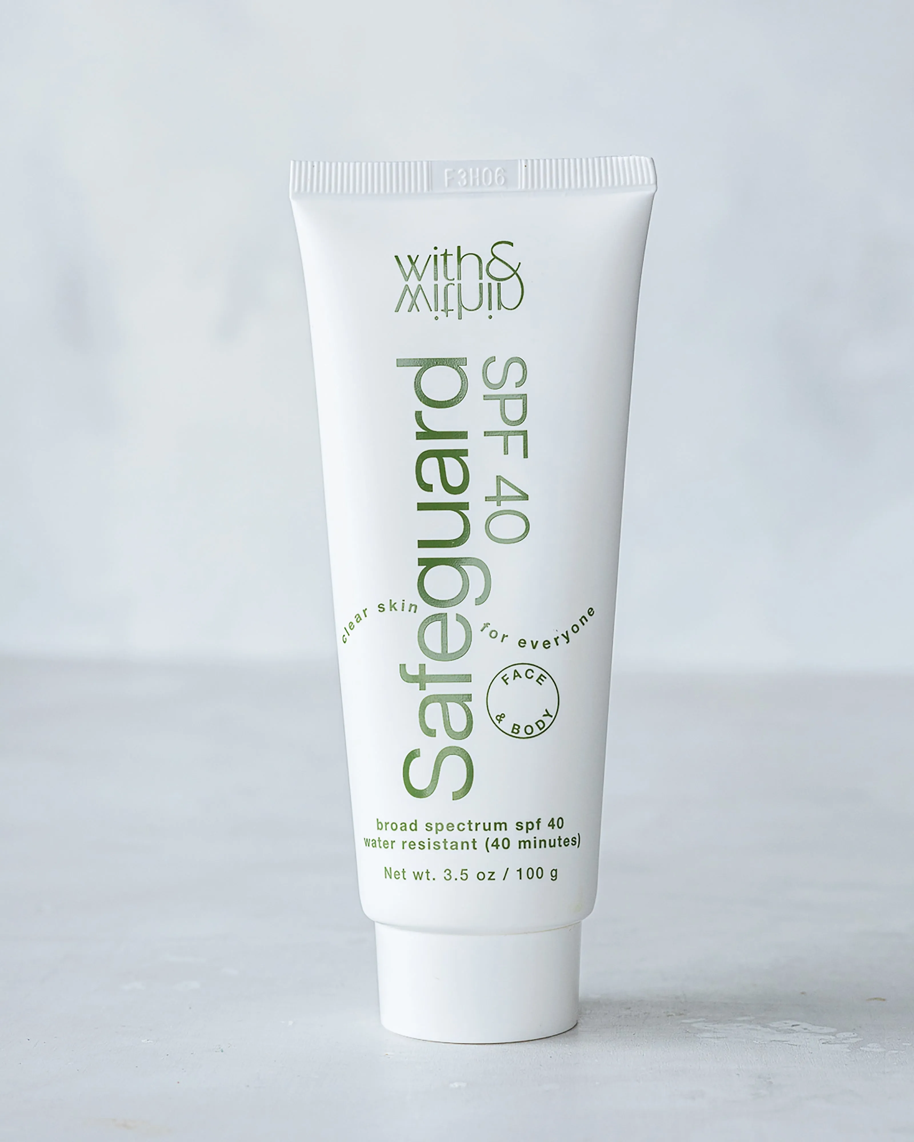 safeguard SPF 40