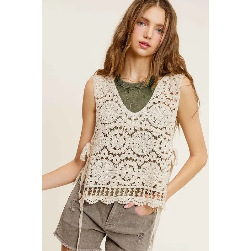 Self Side Tie Detailed Crochet Vest Top