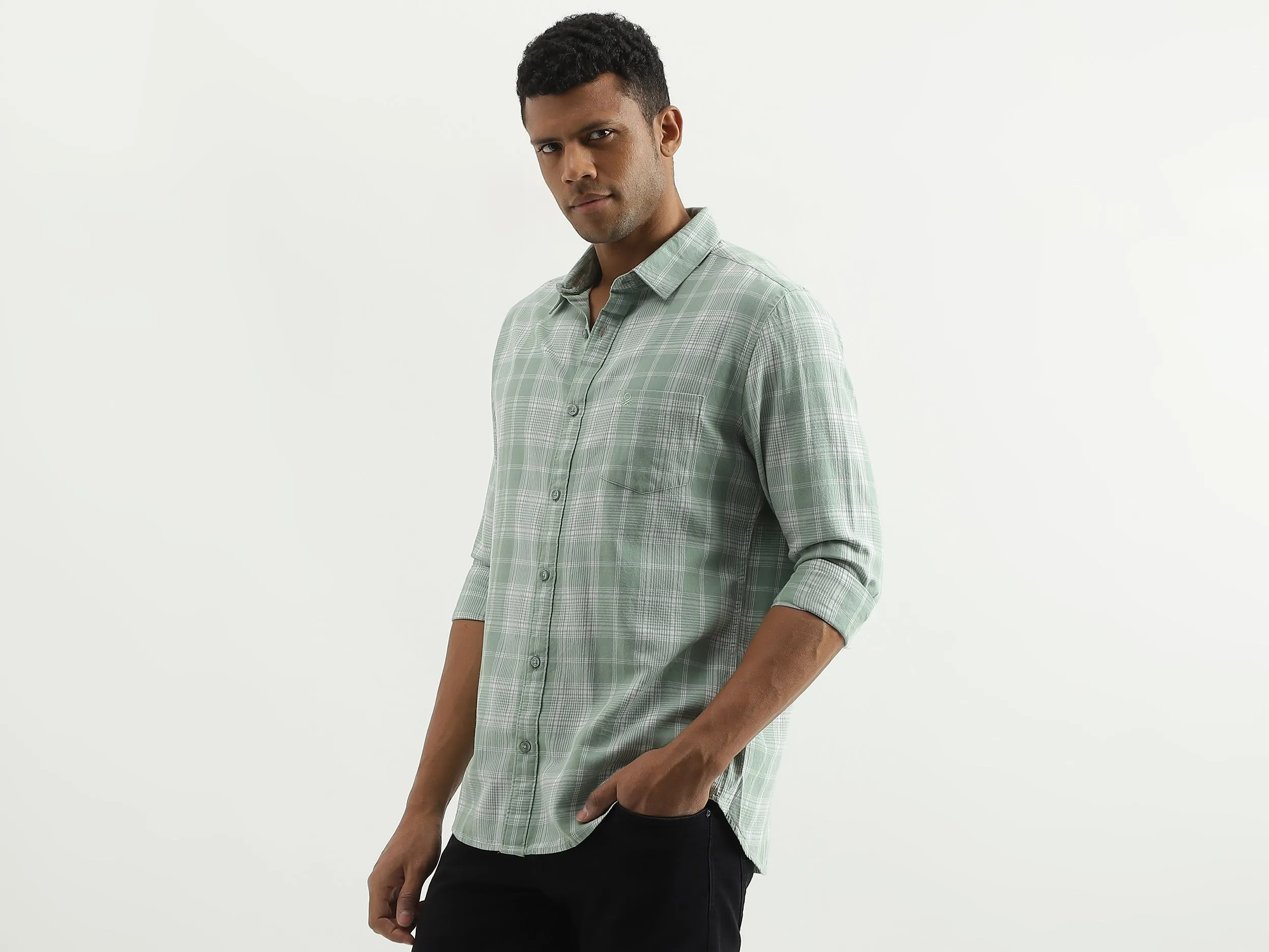 Slim Fit Spread Collar Checked Shirt