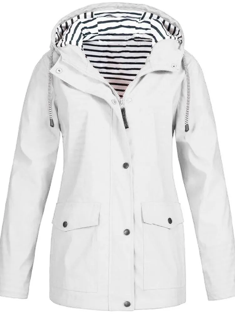 Spring-Fall Trench Coat – Stylish and Weatherproof for Every Occasion