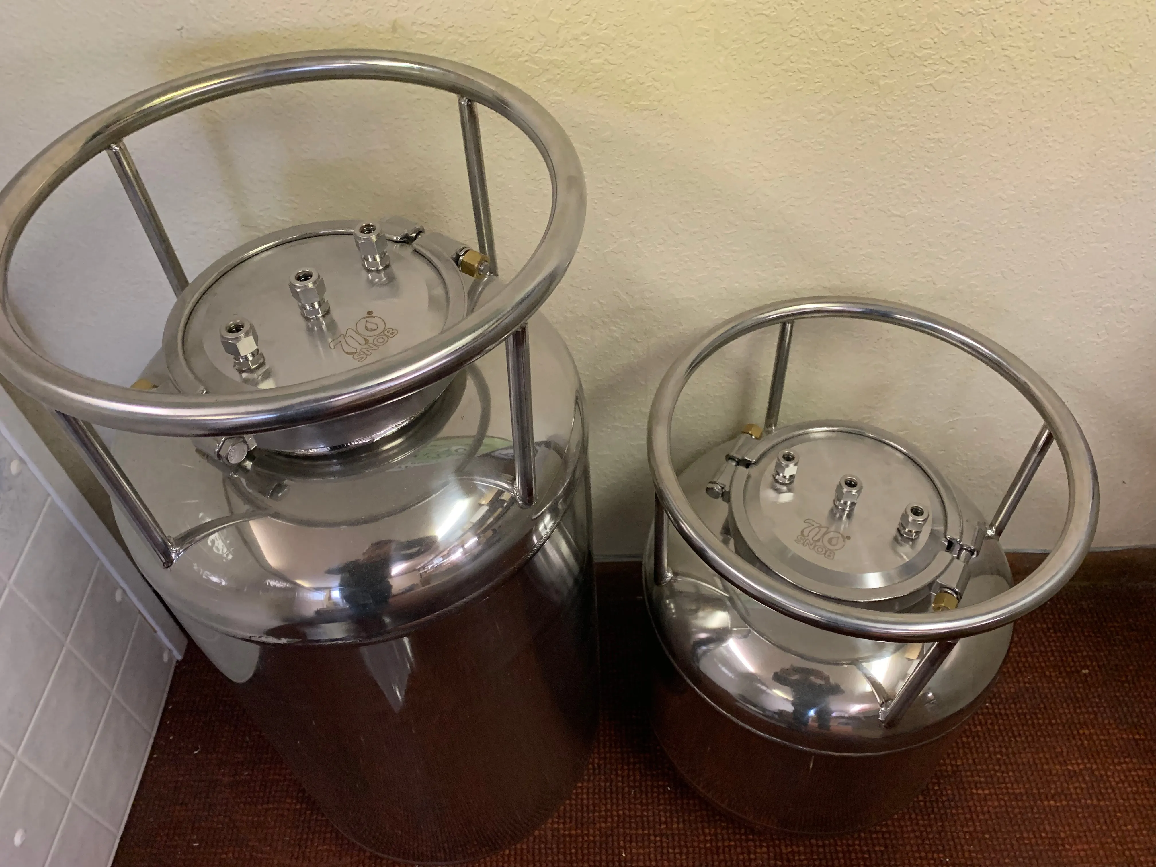 Stainless Steel Recovery Tanks