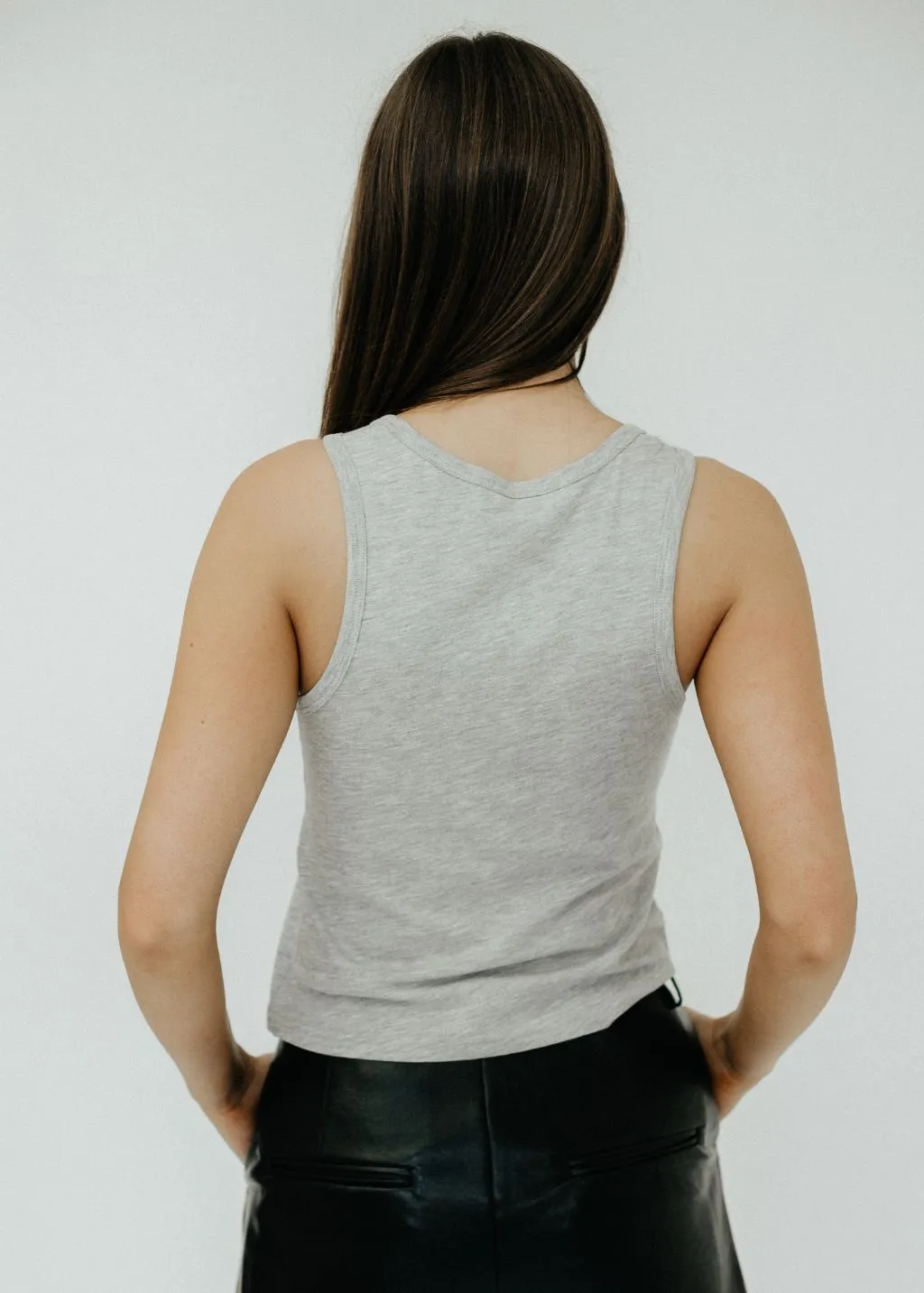 Éterne Fitted Tank in Heather Grey