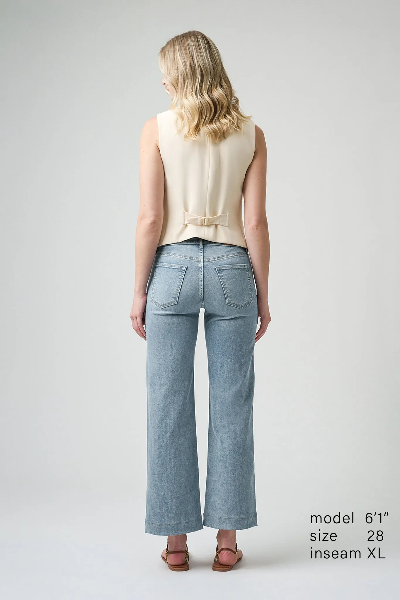 The Malibu Wide Denim Cropped  |  Pebble