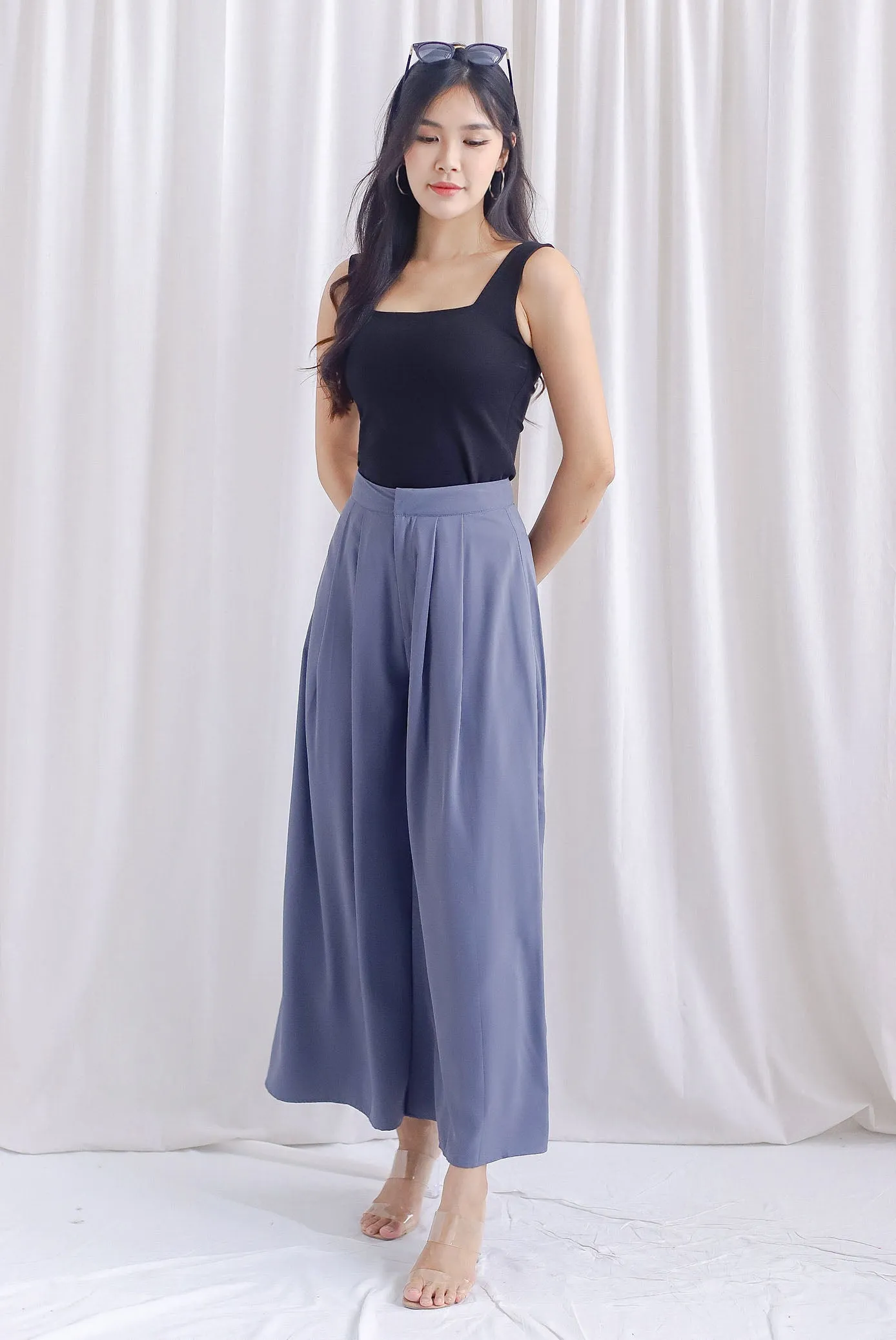 Tiara Wide Legged Pants In Gunmetal Grey