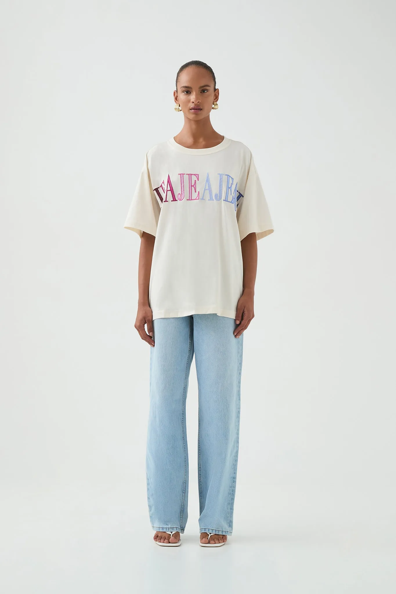 Vie Oversized Logo Tee