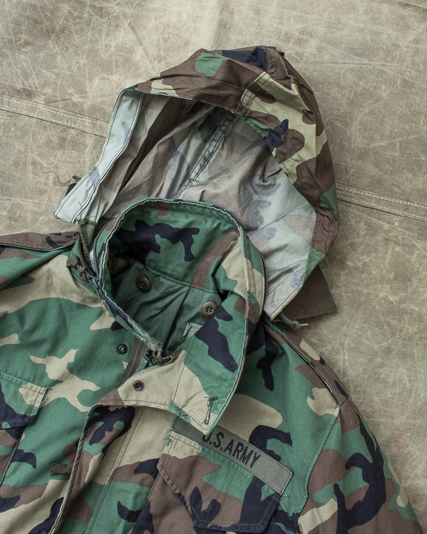 Vintage 90's M-65 Woodland Camo US Army Field Jacket Medium Short