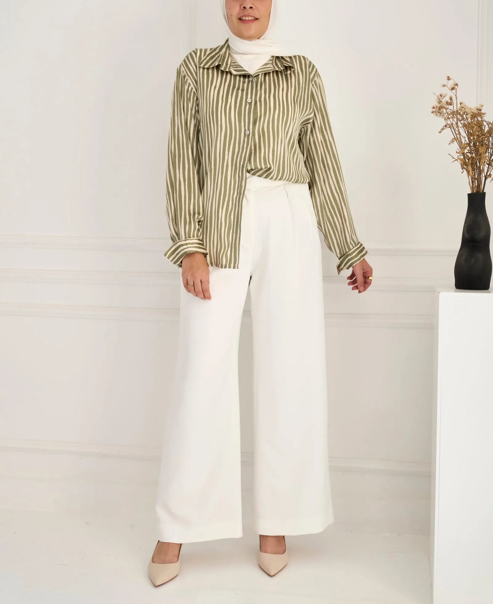 White Emma pants