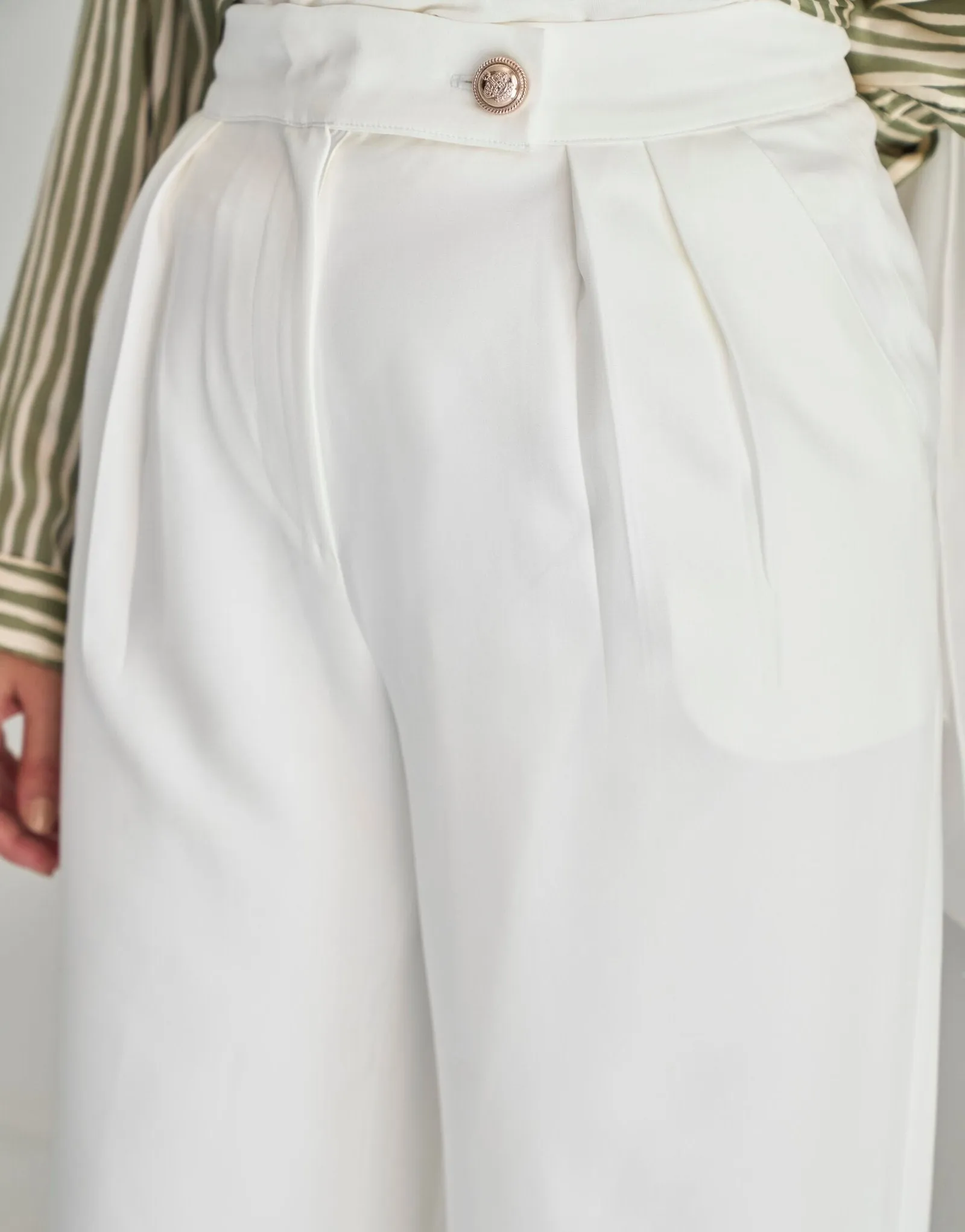 White Emma pants