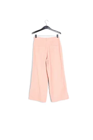 Wide-leg pants