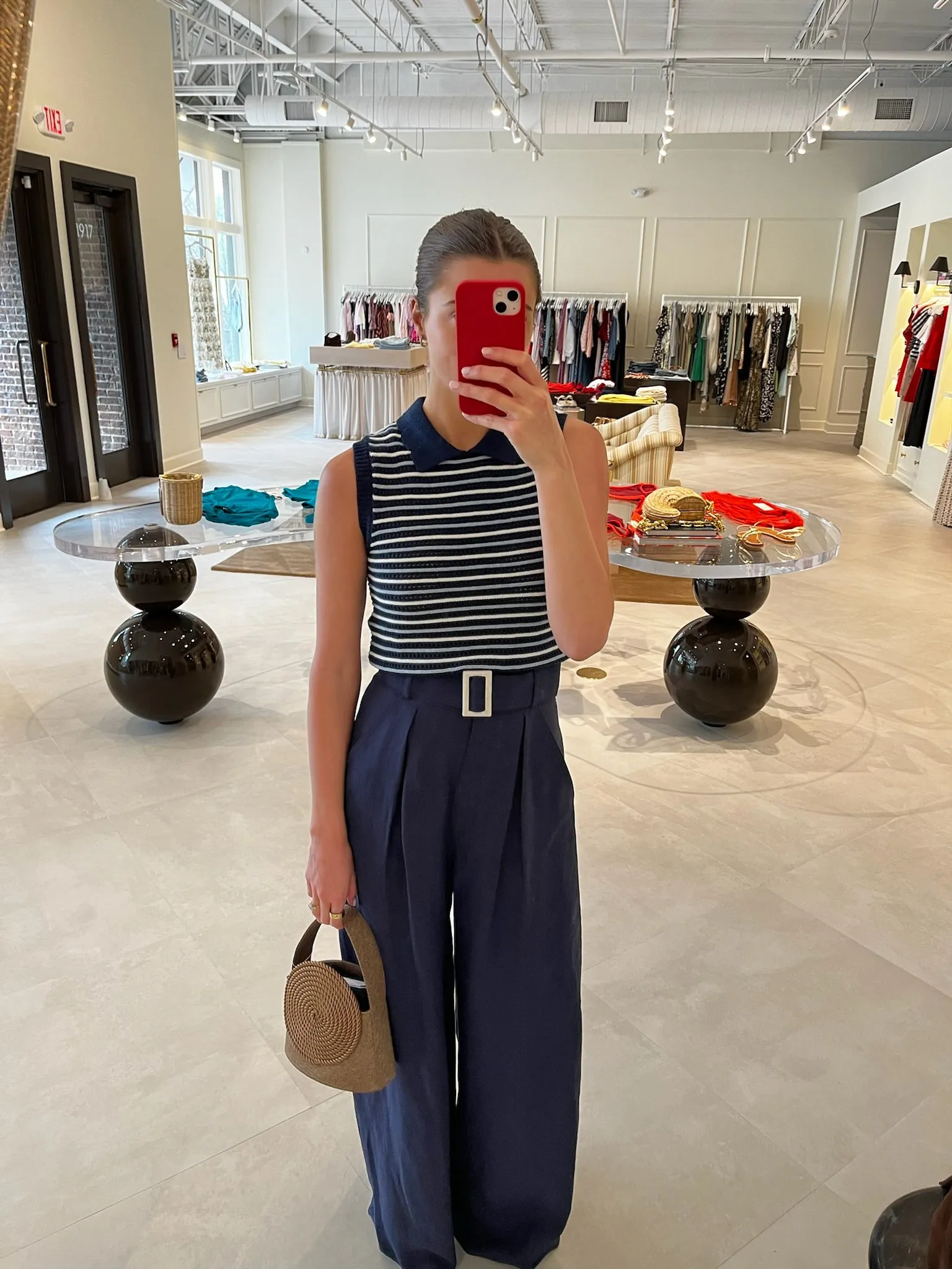 Wide Leg Pleated Pant