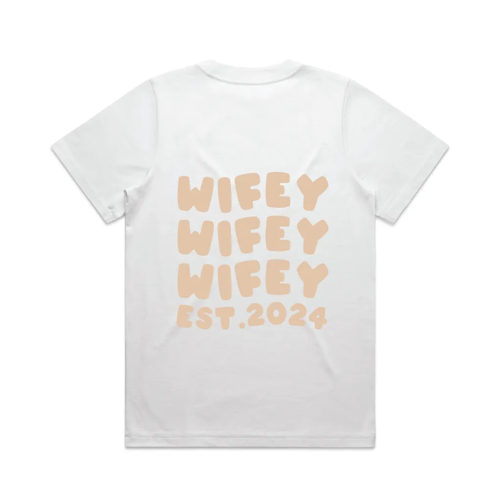 Wifey Tee | Beige on White