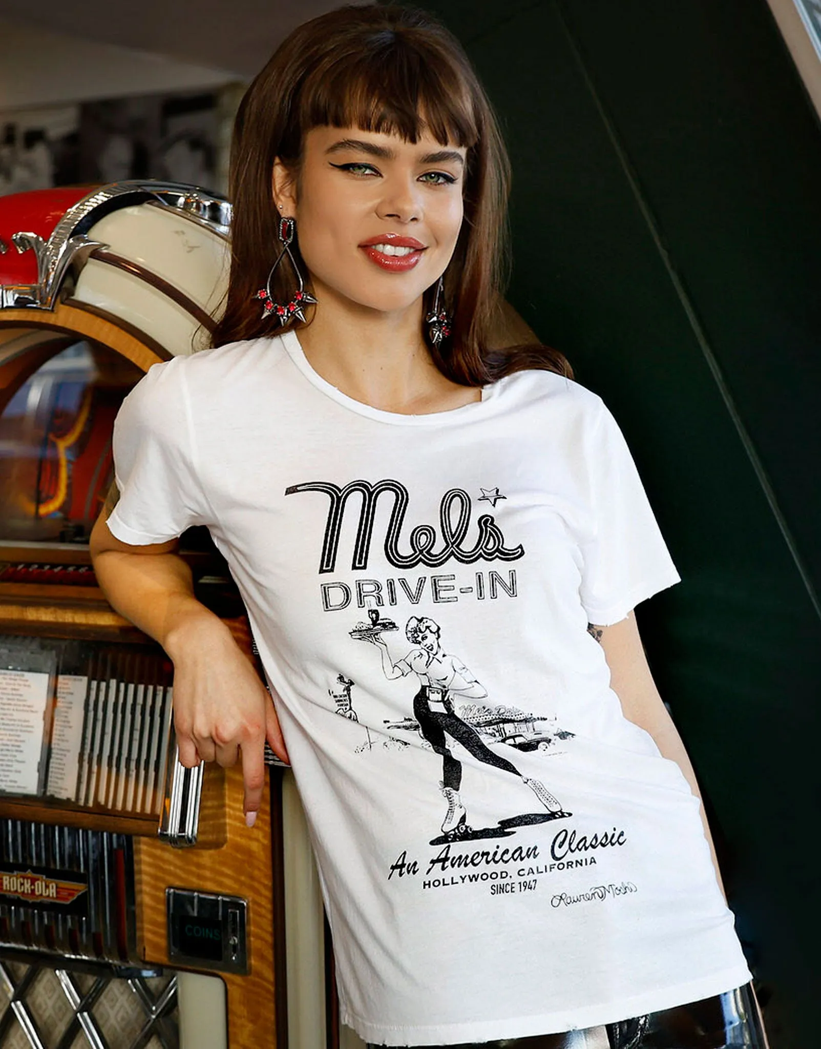 Wolf Mels Drive-In