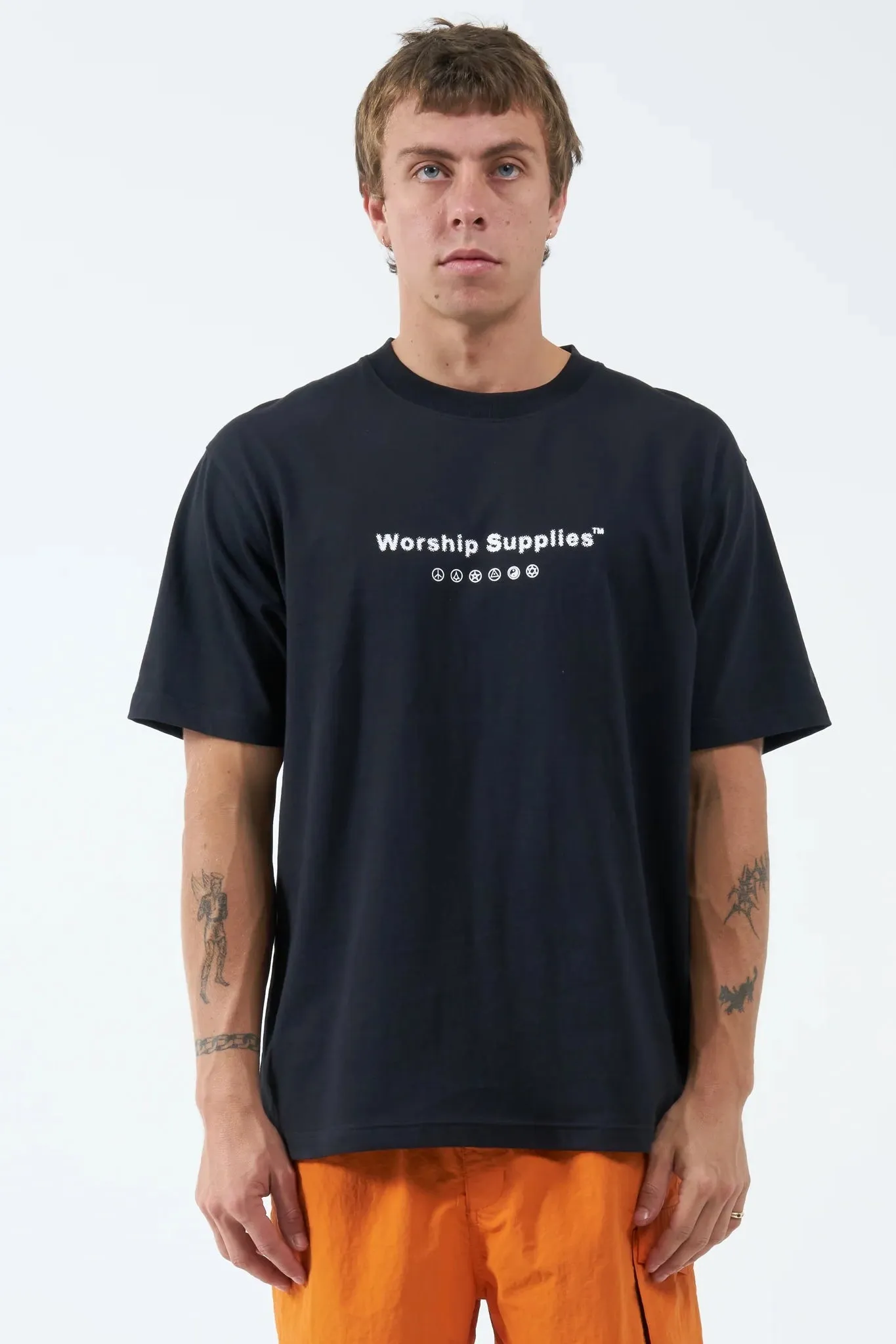 WORSHIP SUPPLIES PERIODIC TEE - WORN BLACK